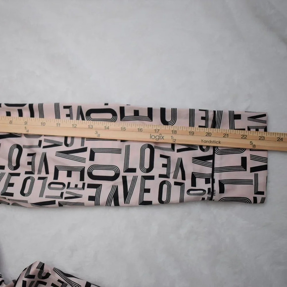 Victorias Secret Love Pajama Shirt Sz M Pink Satin Button Down Sleep Lounge PJs - Picture 14 of 15